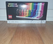 Lego Everyone is awesome