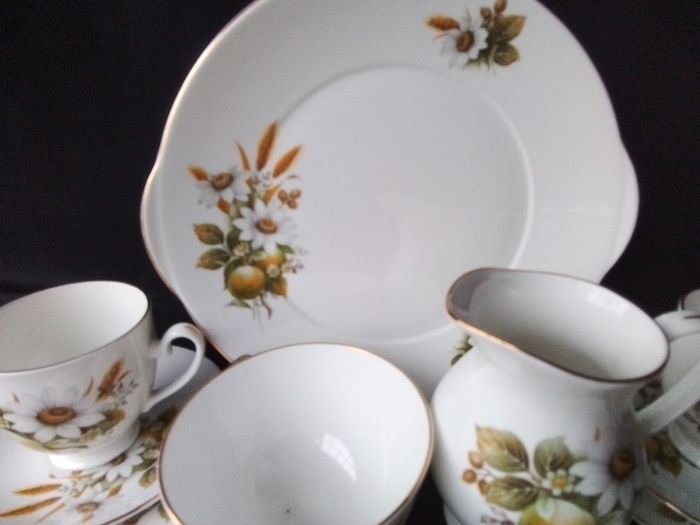 Royal Grafton Teaset