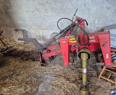Machinery CLEAR OUT mower, fert spreaders, ploug