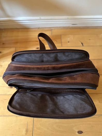 Leather Laptop Backpack 15.6 Inch (High-quality leather)