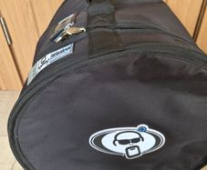 Protection racket drum cases