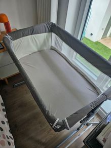 Next to me cot