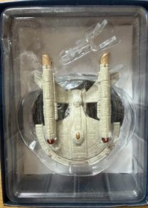 Star Trek The Official Starships Collection United Earth Starfleet Intrepid