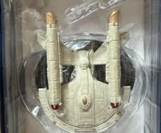 Star Trek The Official Starships Collection United Earth Starfleet Intrepid