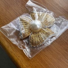 Ladies Brooch