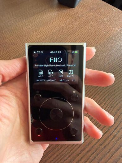FiiO X1 2nd Gen (FX1221) High-Res Digital Audio Player + Protective Case