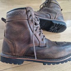 RST old style looking boots