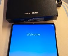 Samsung Galaxy Z Fold 5