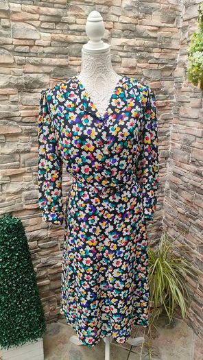 Vintage black floral A-line dress with detachable collar and belt size M or L