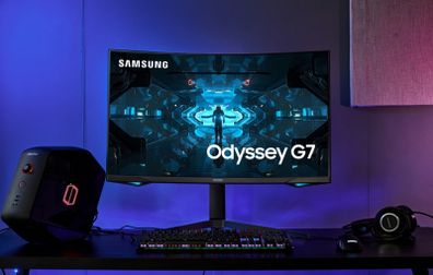 Samsung Odyssey G7 gaming monitor