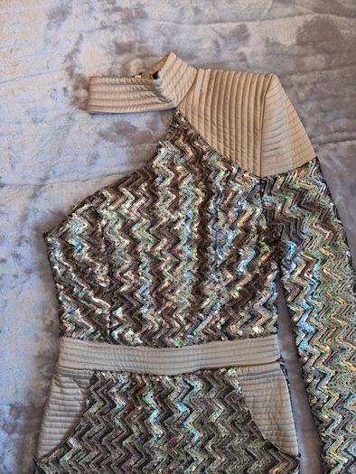 Zhivago One Shoulder Sequin Mini Dress AU 8 UK 8 In Champagne Gold Zig Zag Party Dress.
