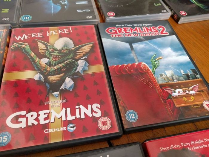 Horror DVD lot pack bundle Gremlins Alien Lost Boys Hostel