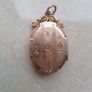 gold locket Image 2