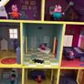 Peppa Pig wooden playhouse with accessories Image 3