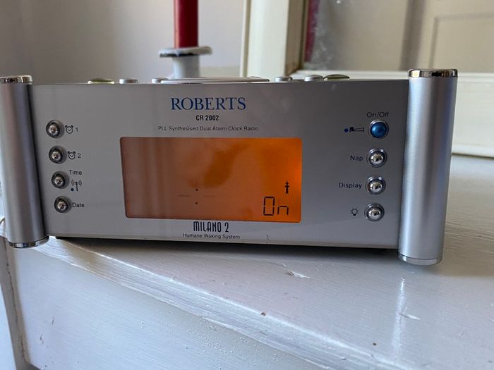 Roberts Milano CR2002 Radio