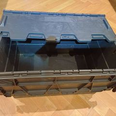 storage container moving  boxes