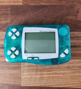 Bandai WonderSwan console - It works but screen is din (look at the pictures)