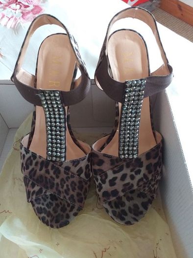 Marian Sandals Uk3/36