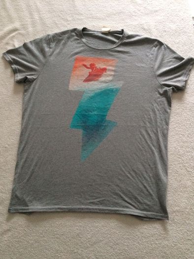 Hollister T-Shirt