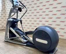 Precor EFX 835 crosstrainer