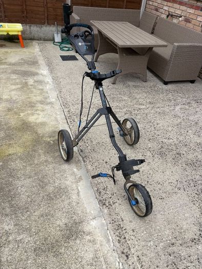 Motocaddy Z1 Push Golf Trolley