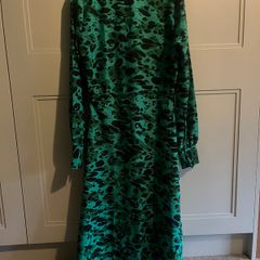 Green dress
