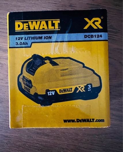 battery dewalt 12v 3ah