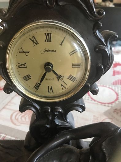 Juliana mantelpiece clock
