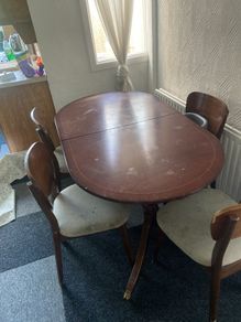table (extendable)