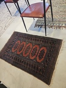 pink wool rug