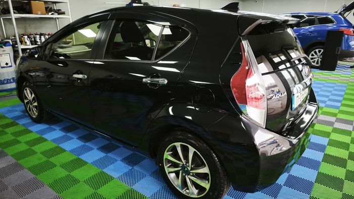 2017 Toyota Aqua