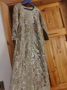girl dress