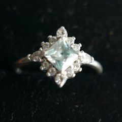 Vintage Art Deco Aquamarine and 925 Sterling Silver hallmarked Ring , Cubic Zirconia Band size O - 1,9g