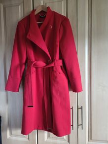 Beautiful red woman autumn coat 10 / 42