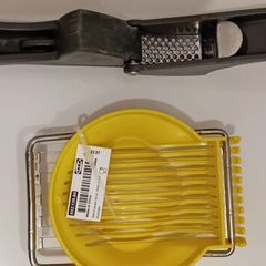 Garlic press /potato cutter
