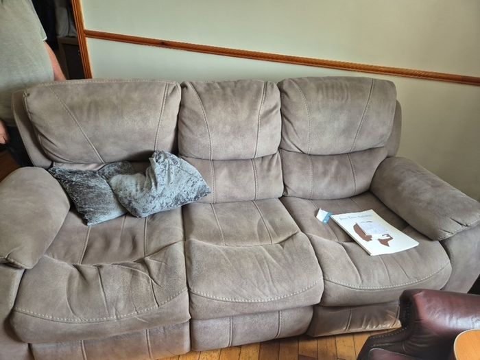 recliner couch and chair