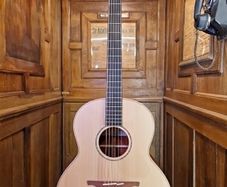 Lowden F-35
