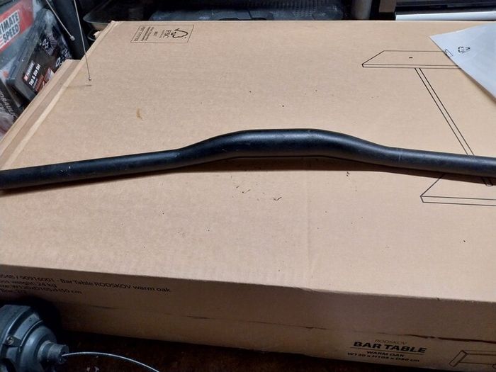 mountain bike handlebars wide
