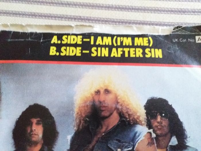 Twisted Sister - Single.