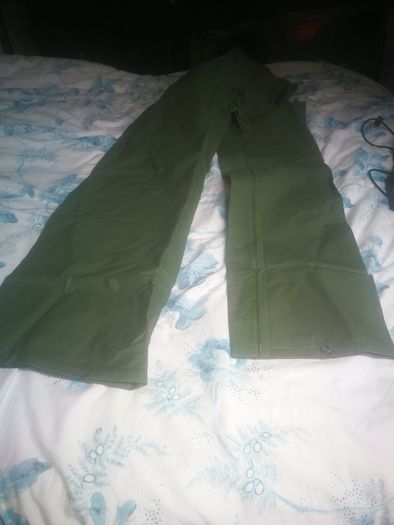 Waterproof leggings