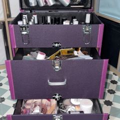 Nail case and nail stuff