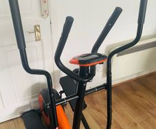 elliptical trainer