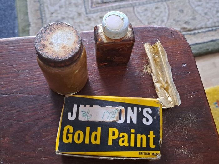 Gold leaf