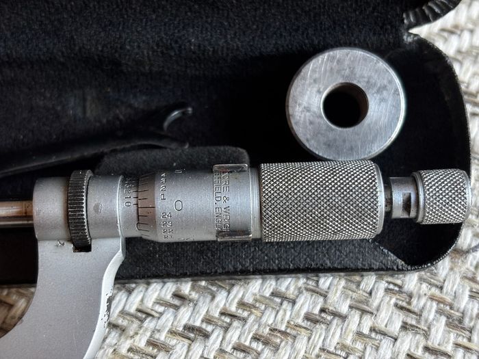 Moore & Wright 1" Micrometre