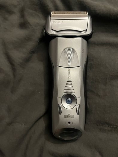 Braun Series 7 Shaver
