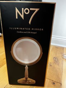 No.7 Illuminated Mirror