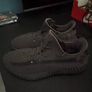 yeezy 350 black Image 3