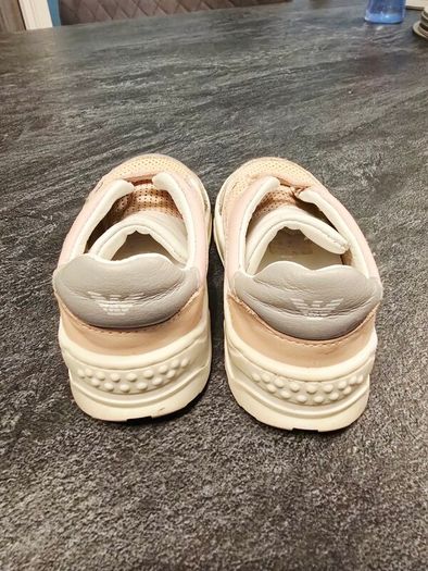 children's runners size 5.5uk