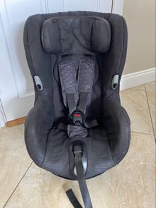 Maxi cosi axis car seat 9months - 4 years 9-18kg