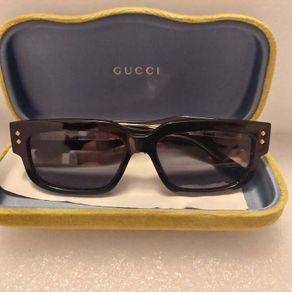 Gucci - Sunglasses